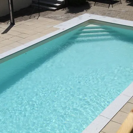 Les 2-4 Pers Rémy Herold